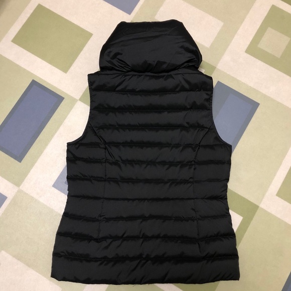 🍁 Lands’ End Down Puffer Vest 🍁 - Picture 2 of 8